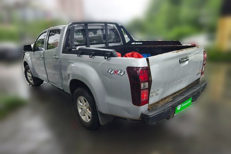 Used Isuzu D-MAX 2022 2.5T Four-Wheel Drive Automatic Diesel Ultra-Luxury Extended Version JE4D25Q6A Rear Left 45 Deg