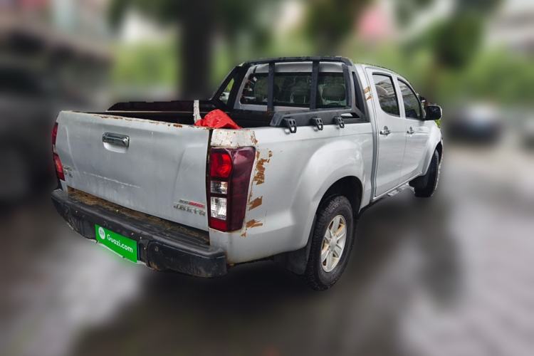 Used Isuzu D-MAX 2022 2.5T Four-Wheel Drive Automatic Diesel Ultra-Luxury Extended Version JE4D25Q6A Rear Right 45 Deg