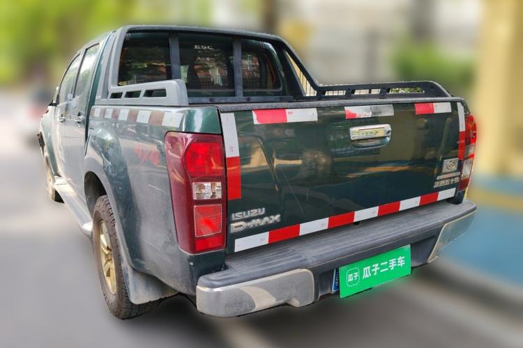 Used Isuzu D-MAX 2015 2.5T Four-Wheel Drive Automatic Ultra-Luxury Version 4JK1 Rear Left 45 Deg