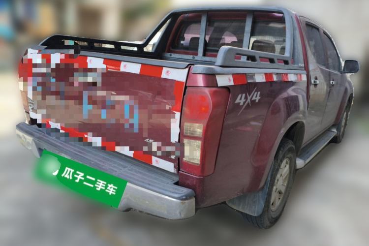 Used Isuzu D-MAX 2015 2.5T 4x4 Manual Base Version 4JK1 Rear Right 45 Deg