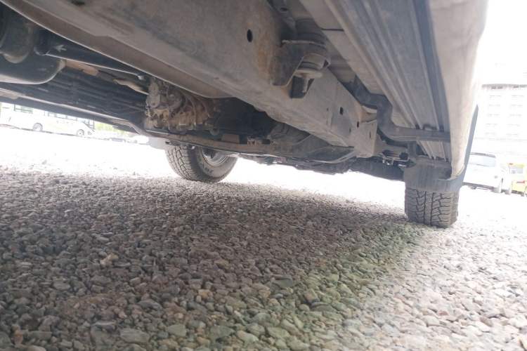 Used Isuzu D-MAX 2015 2.5T 4x4 Manual Base Version 4JK1 Chassis Rear Right