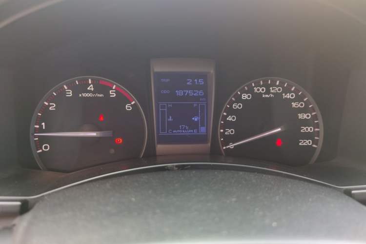 Used Isuzu D-MAX 2015 2.5T 4x4 Manual Base Version 4JK1 Instrument Cluster