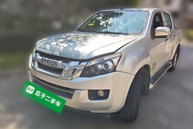 Used Isuzu D-MAX 2015 2.5T Two-Wheel Drive Manual High-Performance Base Version 4JK1