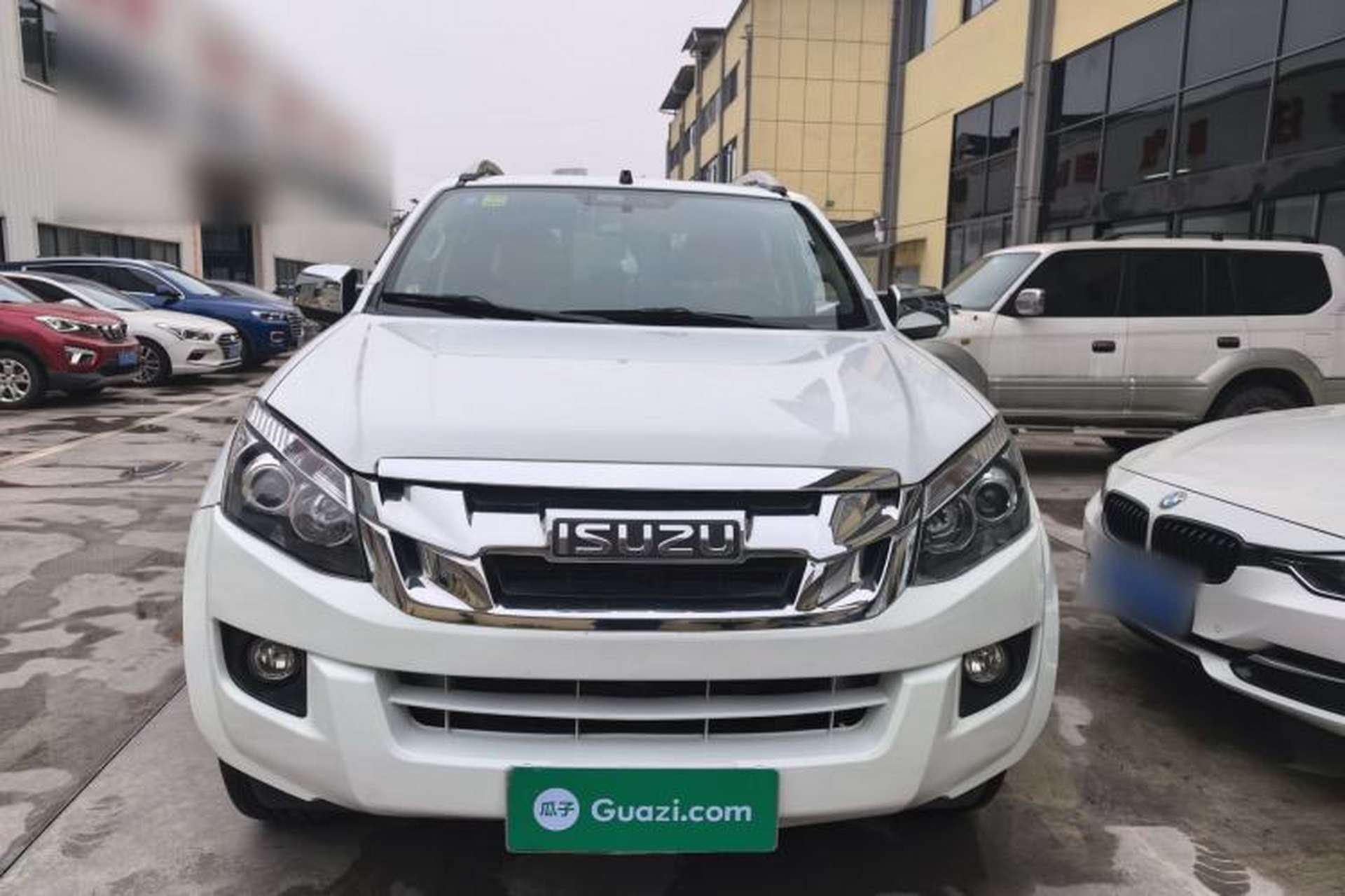 Used Isuzu D-MAX 2015 2.5T 4x4 Manual Base Version 4JK1 Front