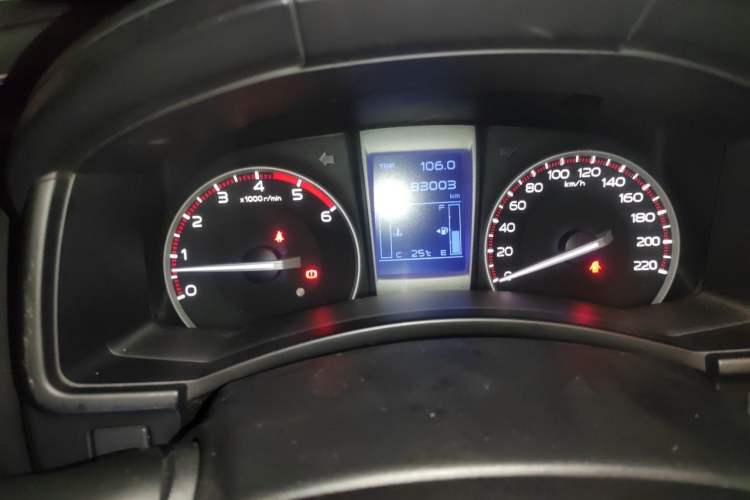 Used Isuzu D-MAX 2015 2.5T 4x4 Manual Base Version 4JK1 Instrument Cluster