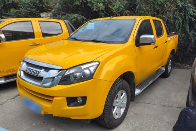 Used Isuzu D-MAX 2015 2.5T Two-Wheel Drive Automatic High-Performance Elite Version 4JK1