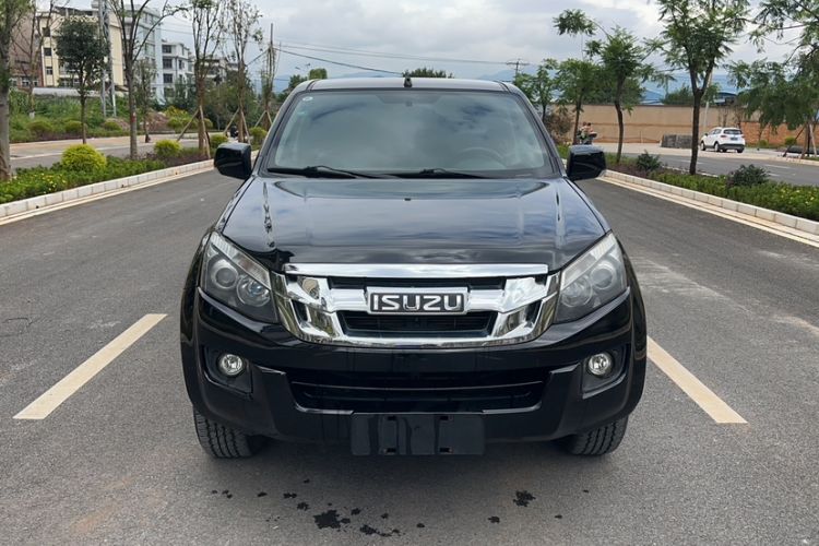 Used Isuzu D-MAX 2018 2.5T Four-Wheel Drive Base Version JE4D25Q5A Exterior 1