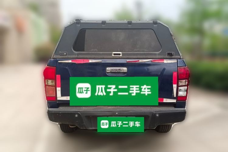 Used Isuzu D-MAX 2018 2.5T Two-Wheel-Drive Base Version JE4D25Q5A Rear