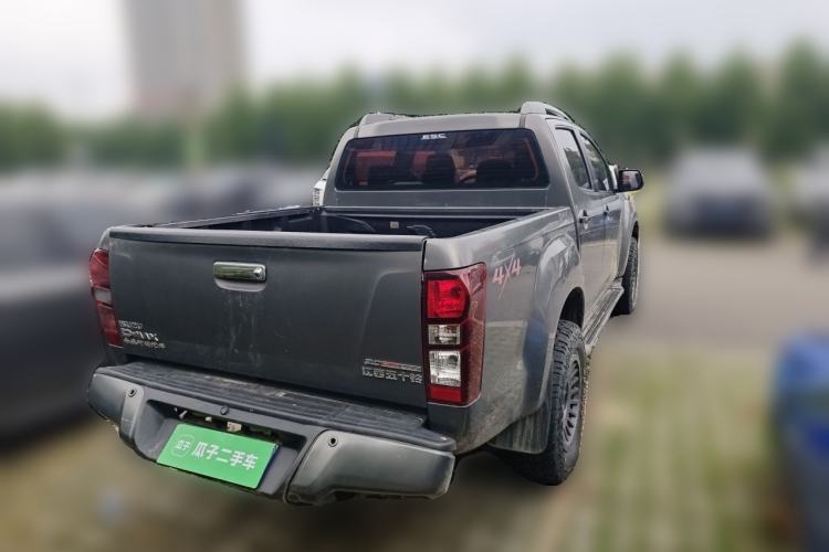 Used Isuzu D-MAX 2018 3.0T Four-Wheel Drive Automatic X-POWER Edition 4JJ1-TC HI Rear Right 45 Deg