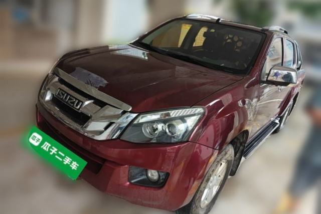 Used Isuzu D-MAX 2018 3.0T Four-Wheel Drive Automatic Ultra-Luxury Version 4JJ1-TC HI