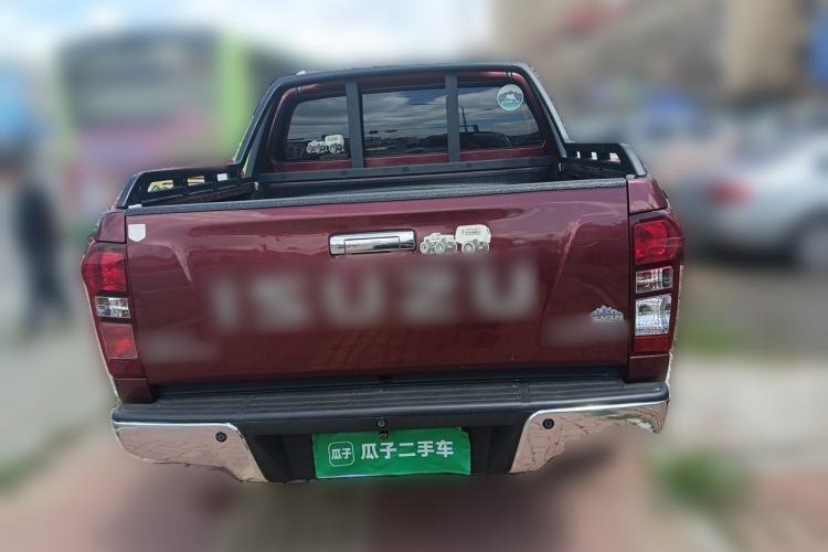 Used Isuzu D-MAX 2018 3.0T Four-Wheel Drive Manual Base Version 4JJ1-TC HI Rear