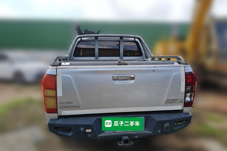 Used Isuzu D-MAX 2018 3.0T Two-Wheel Drive Automatic Elite Version 4JJ1-TC HI Rear