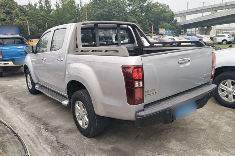 Used Isuzu D-MAX 2018 3.0T Two-Wheel Drive Automatic Elite Version 4JJ1-TC HI Rear Left 45 Deg