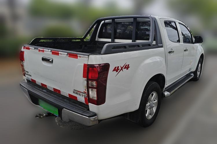 Used Isuzu D-MAX 2018 3.0T Four-Wheel Drive Automatic Ultra-Luxury Version 4JJ1-TC HI Exterior 5