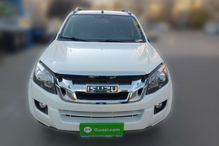 Used Isuzu D-MAX 2018 3.0T Four-Wheel Drive Automatic Ultra-Luxury Version 4JJ1-TC HI Front