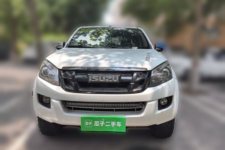 Used Isuzu D-MAX 2018 3.0T Two-Wheel Drive Automatic Elite Version 4JJ1-TC HI Front