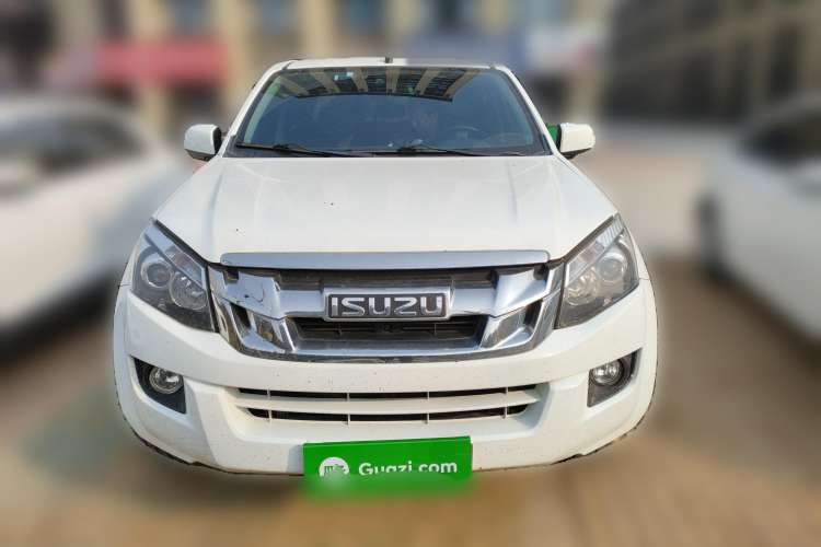 Used Isuzu D-MAX 2018 2.5T Four-Wheel Drive Base Version JE4D25Q5A Front
