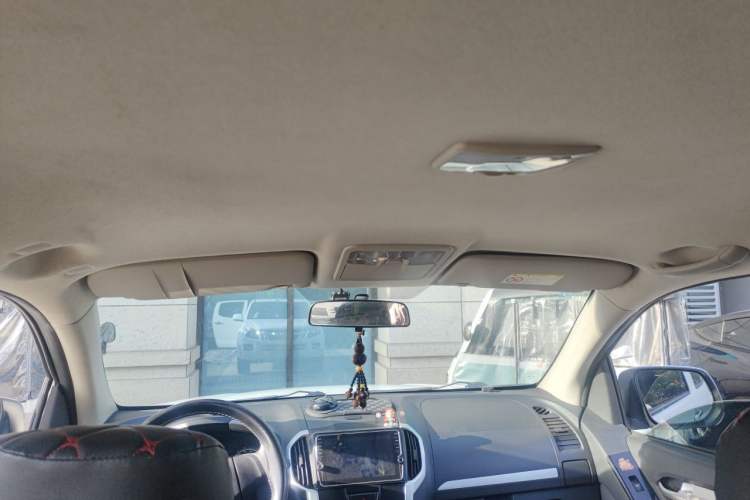 Used Isuzu D-MAX 2018 2.5T Two-Wheel-Drive Base Version JE4D25Q5A Headliner