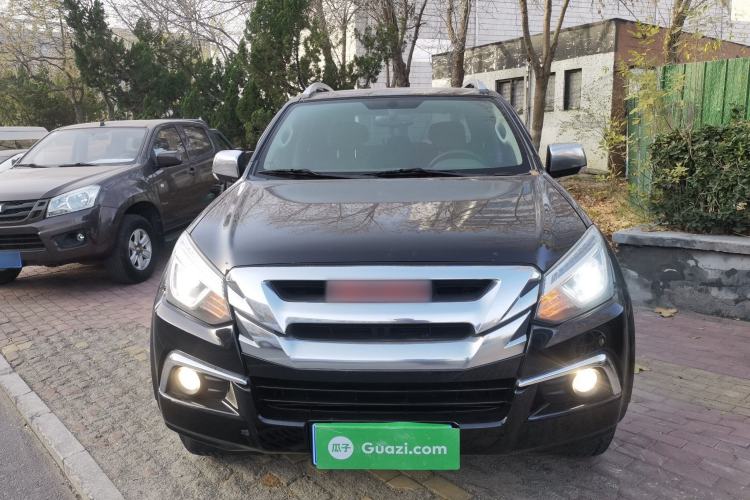 Used Isuzu D-MAX 2019 3.0T Four-Wheel Drive Automatic Ultra-Luxury Version 4JJ1-TC HI Exterior 1