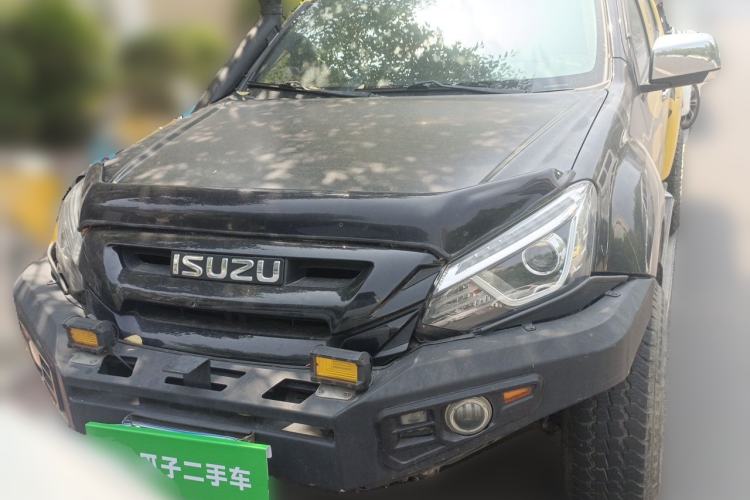 Used Isuzu D-MAX 2019 3.0T Four-Wheel Drive Automatic Ultra-Luxury Version 4JJ1-TC HI Front