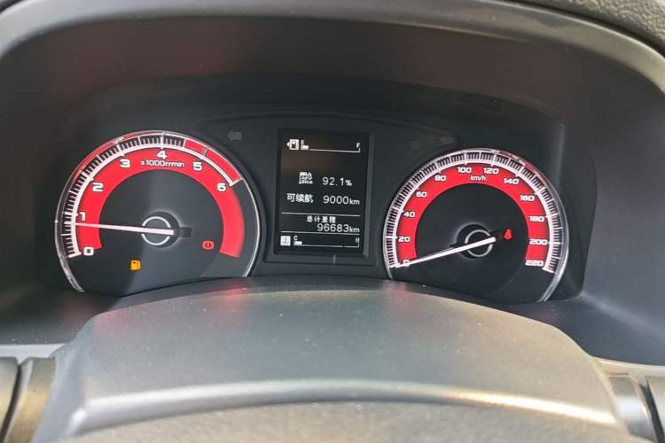 Used Isuzu D-MAX 2019 2.5T Two-Wheel Drive Manual Navigation Edition China VI Standard Extended Version JE4D25Q6A Instrument Cluster