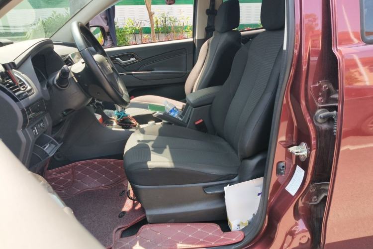 Used Isuzu D-MAX 2019 3.0T Four-Wheel Drive Automatic Elite Version 4JJ1-TC HI Left Front Seat