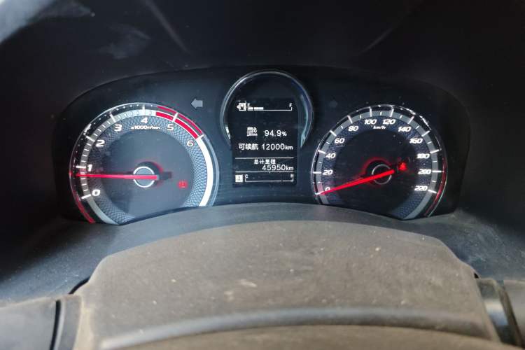 Used Isuzu D-MAX 2019 2.5T Two-Wheel Drive Manual Navigation Version China VI JE4D25Q6A Instrument Cluster