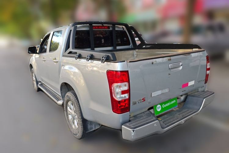 Used Isuzu D-MAX 2019 2.5T Two-Wheel Drive Manual Navigation Version China VI JE4D25Q6A Rear Left 45 Deg