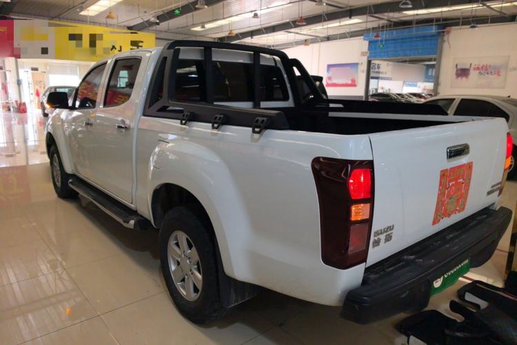 Used Isuzu D-MAX 2019 2.5T Two-Wheel Drive Manual Navigation Edition China VI Standard Extended Version JE4D25Q6A Exterior 2