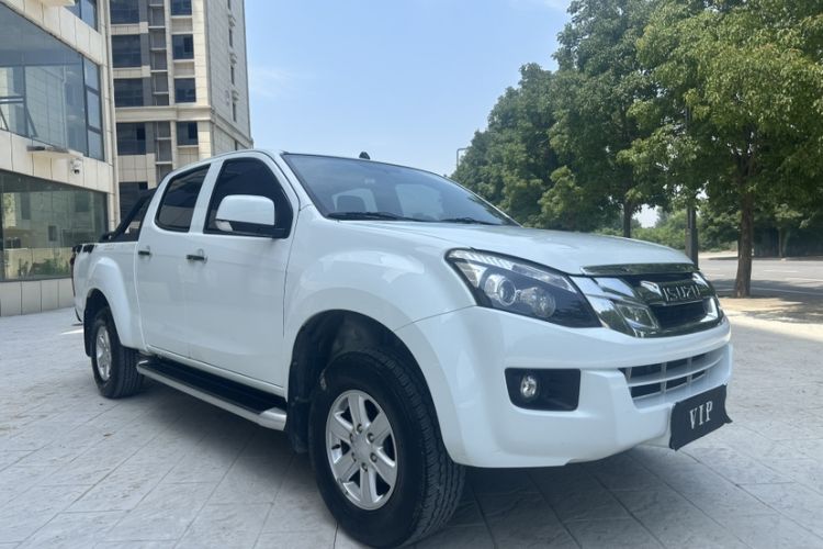 Used Isuzu D-MAX 2019 2.5T Two-Wheel Drive Manual Base Version Extended JE4D25Q5A Exterior 2