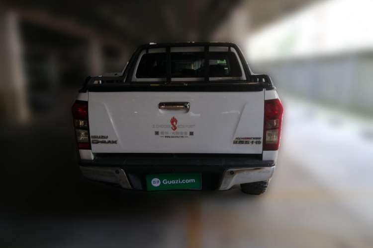 Used Isuzu D-MAX 2019 3.0T Four-Wheel Drive Automatic Ultra-Luxury Version 4JJ1-TC HI Rear