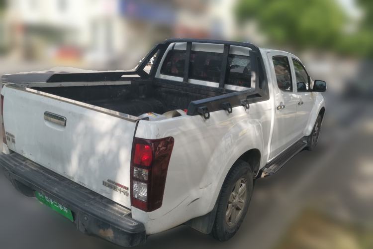 Used Isuzu D-MAX 2019 2.5T Two-Wheel Drive Manual Navigation Edition China VI Standard Extended Version JE4D25Q6A Rear Right 45 Deg