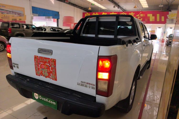 Used Isuzu D-MAX 2019 2.5T Two-Wheel Drive Manual Navigation Edition China VI Standard Extended Version JE4D25Q6A Rear Right 45 Deg