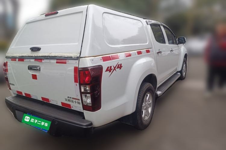 Used Isuzu D-MAX 2019 2.5T Four-Wheel Drive Automatic Luxury Version JE4D25Q5A Rear Right 45 Deg