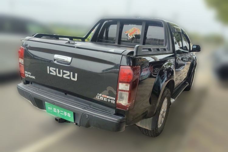 Used Isuzu D-MAX 2020 1.9T 4x4 Manual Comfort Version China VI Standard RZ4E Hi-Power Rear Right 45 Deg