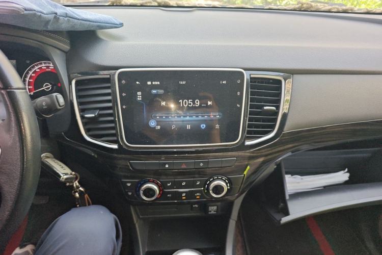 Used Isuzu D-MAX 2020 2.5T 4WD Manual Navigation Version China VI Standard Extended Length JE4D25Q6A Audio And AC Panel