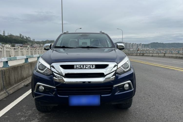 Used Isuzu D-MAX 2020 1.9T Automatic 4x4 Diesel Global HuanDong Luxury RZ4E Exterior 1