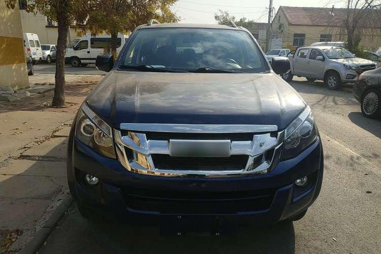 Used Isuzu D-MAX 2020 2.5T Two-Wheel Drive Manual Navigation Version China VI Standard Extended Length JE4D25Q6A Exterior 1