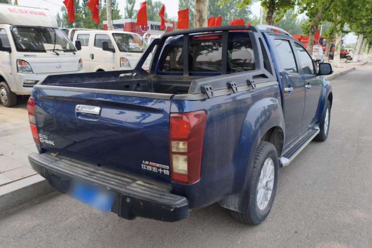 Used Isuzu D-MAX 2020 1.9T Two-Wheel Drive Automatic Comfort Edition China VI Standard RZ4E Hi-Power Exterior 5