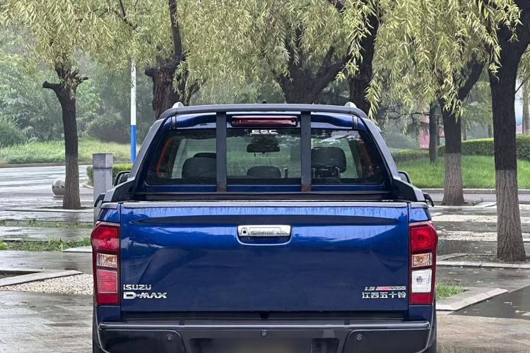 Used Isuzu D-MAX 2020 1.9T Two-Wheel Drive Automatic Comfort Edition China VI Standard RZ4E Hi-Power Exterior 7