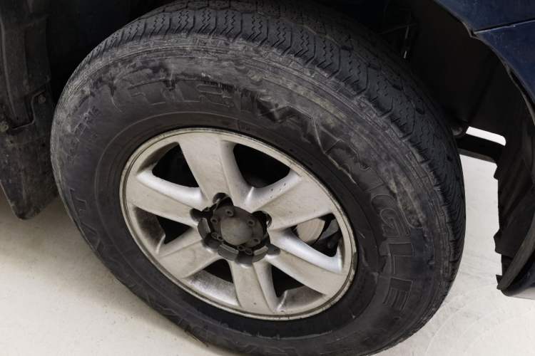 Used Isuzu D-MAX 2020 2.5T 4x4 Automatic Flagship Edition China VI JE4D25Q6A Exterior 7