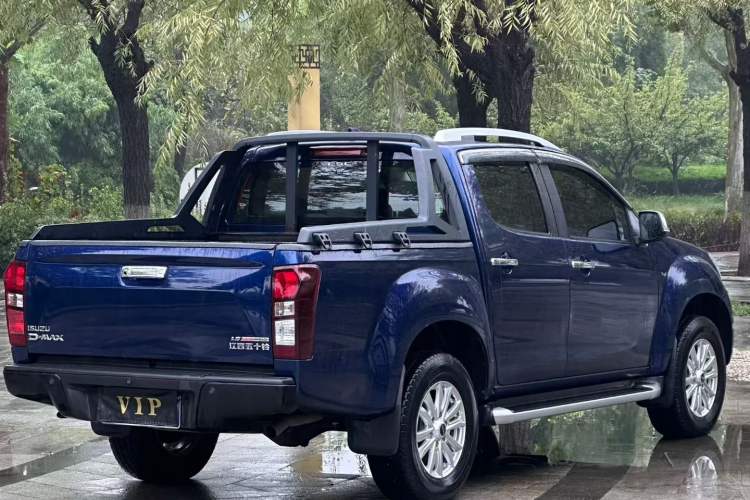 Used Isuzu D-MAX 2020 1.9T Two-Wheel Drive Automatic Comfort Edition China VI Standard RZ4E Hi-Power Exterior 8