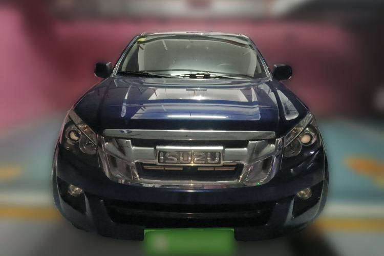 Used Isuzu D-MAX 2020 2.5T Two-Wheel Drive Automatic Navigation Version China VI Emission Standard Extended Length JE4D25Q6A Front