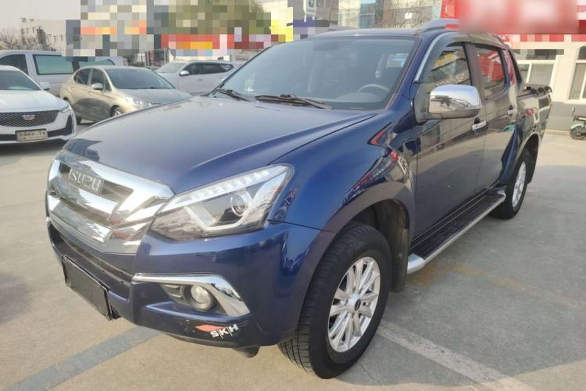 Used Isuzu D-MAX 2020 1.9T Two-Wheel Drive Automatic Comfort Edition China VI Standard RZ4E Hi-Power Front Left 45 Deg