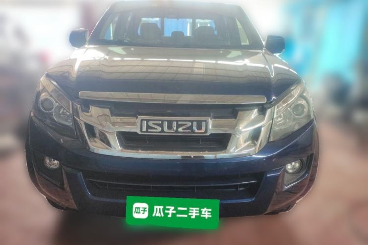 Used Isuzu D-MAX 2020 2.5T Two-Wheel Drive Automatic Navigation Version China VI Emission Standard Extended Length JE4D25Q6A Front