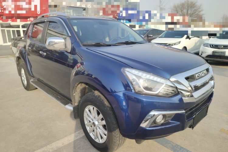 Used Isuzu D-MAX 2020 1.9T Two-Wheel Drive Automatic Comfort Edition China VI Standard RZ4E Hi-Power Front Right 45 Deg