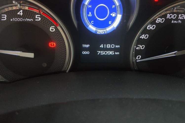 Used Isuzu D-MAX 2020 1.9T Two-Wheel Drive Manual Comfort Version China VI Standard RZ4E Hi-Power Odometer Close Up