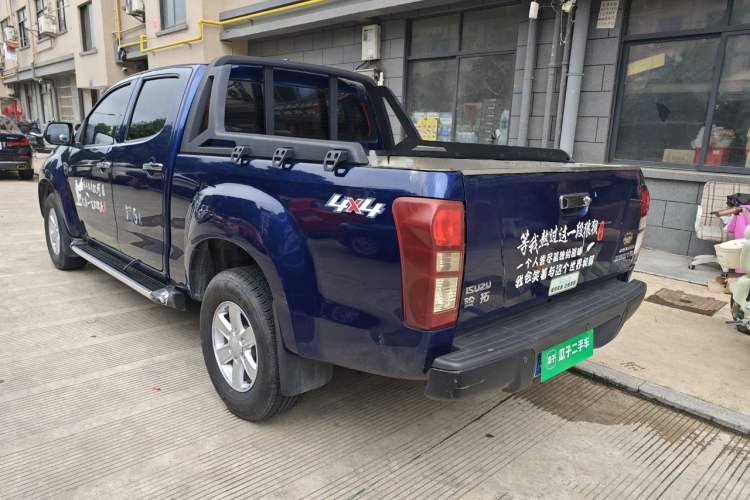 Used Isuzu D-MAX 2020 2.5T 4WD Manual Navigation Version China VI Standard Extended Length JE4D25Q6A Rear Left 45 Deg