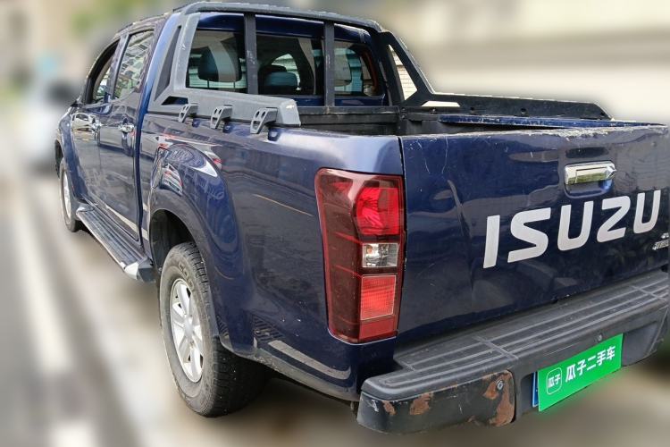 Used Isuzu D-MAX 2020 2.5T Two-Wheel Drive Automatic Flagship Edition China VI Standard Extended Version JE4D25Q6A Rear Left 45 Deg