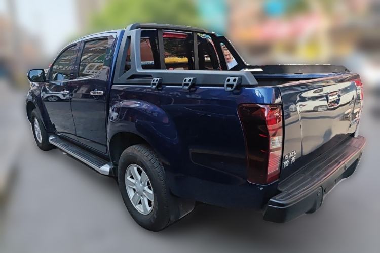 Used Isuzu D-MAX 2020 2.5T Two-Wheel Drive Manual Flagship Version China VI Emission Standard JE4D25Q6A Rear Left 45 Deg